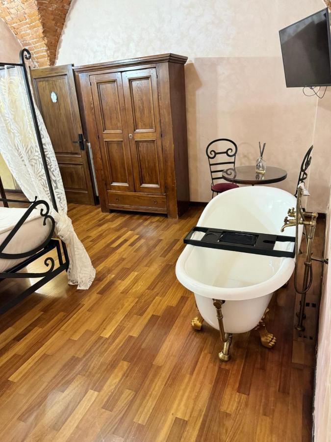 Luxury Corte Dei Nobili Лука Екстериор снимка