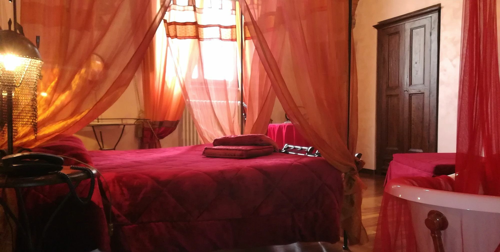 Luxury Corte Dei Nobili Лука Екстериор снимка